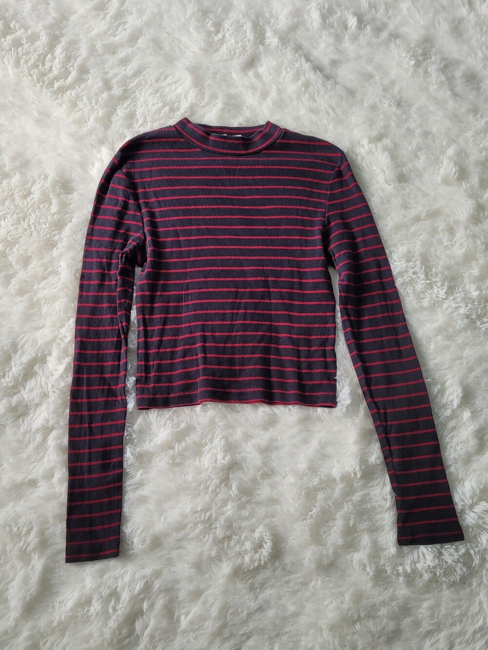 Navy + Pink Striped Long Sleeve Crop Top | Size Small | Divided/H&M